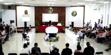 PLAYA DEL CARMEN: Cabildo registra solo una solicitud de licencia