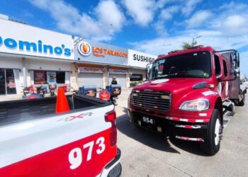Se incendia restaurante Los Tarascos en la avenida Huayacán de Cancún