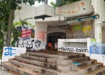 CANCÚN: Detectan más de 20 inmuebles abandonados en la zona fundacional 3 CANCÚN: Detectan más de 20 inmuebles abandonados en la zona fundacional