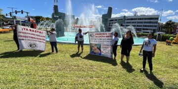 Protestan madres buscadoras en Cancún por nuevo aplazamiento de audiencia contra exfuncionario de FGE