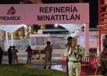 Petróleos Mexicanos confirma ataque armado en refinería de Minatitlán 5 Petróleos Mexicanos confirma ataque armado en refinería de Minatitlán
