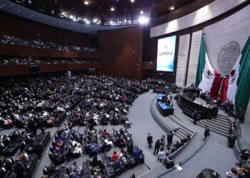 | LA ÚLTIMA PALABRA | Empequeñece la oposición en la encuesta de El Financiero