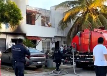 INCENDIO EN LOS HÉROES: Tres adultos y dos menores sufren quemaduras