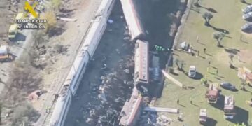 Embajada de Estados Unidos acompaña a España tras choque ferroviario