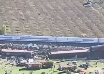 TRAGEDIA EN ESPAÑA: Reportan al menos 64 muertos y 80 heridos tras choque de trenes