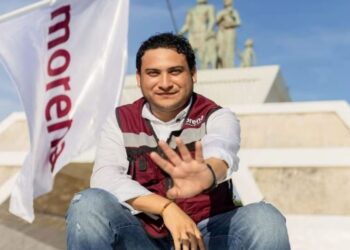 Renuncia David Hernández a dirigencia de Morena; apunta a OPB 2 Renuncia David Hernández a dirigencia de Morena; apunta a OPB